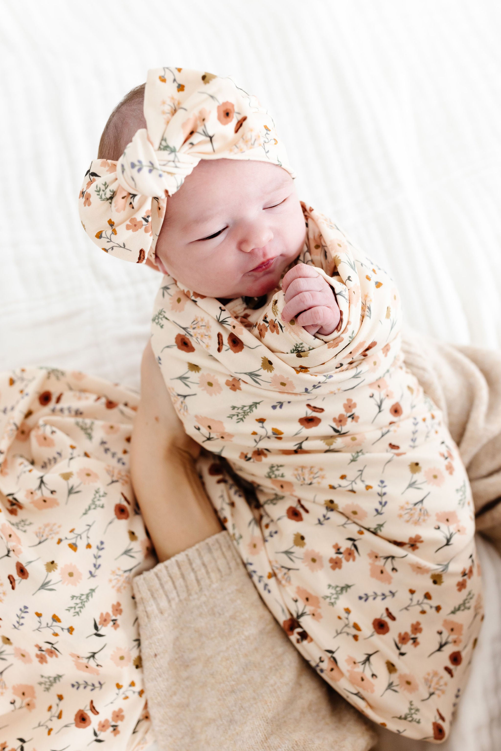 Newborn Gift Bundle: Rachel
