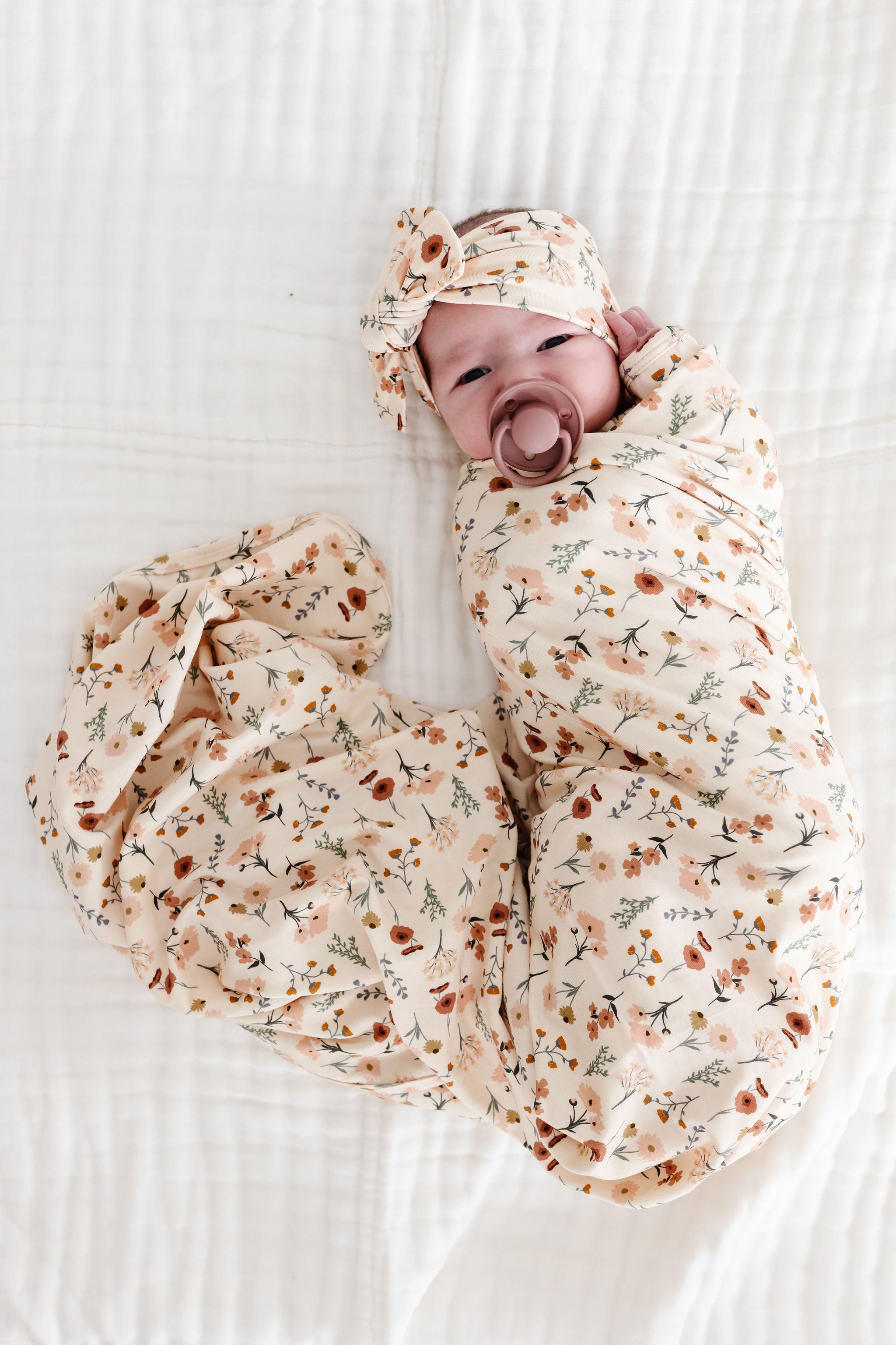 Newborn Gift Bundle: Rachel
