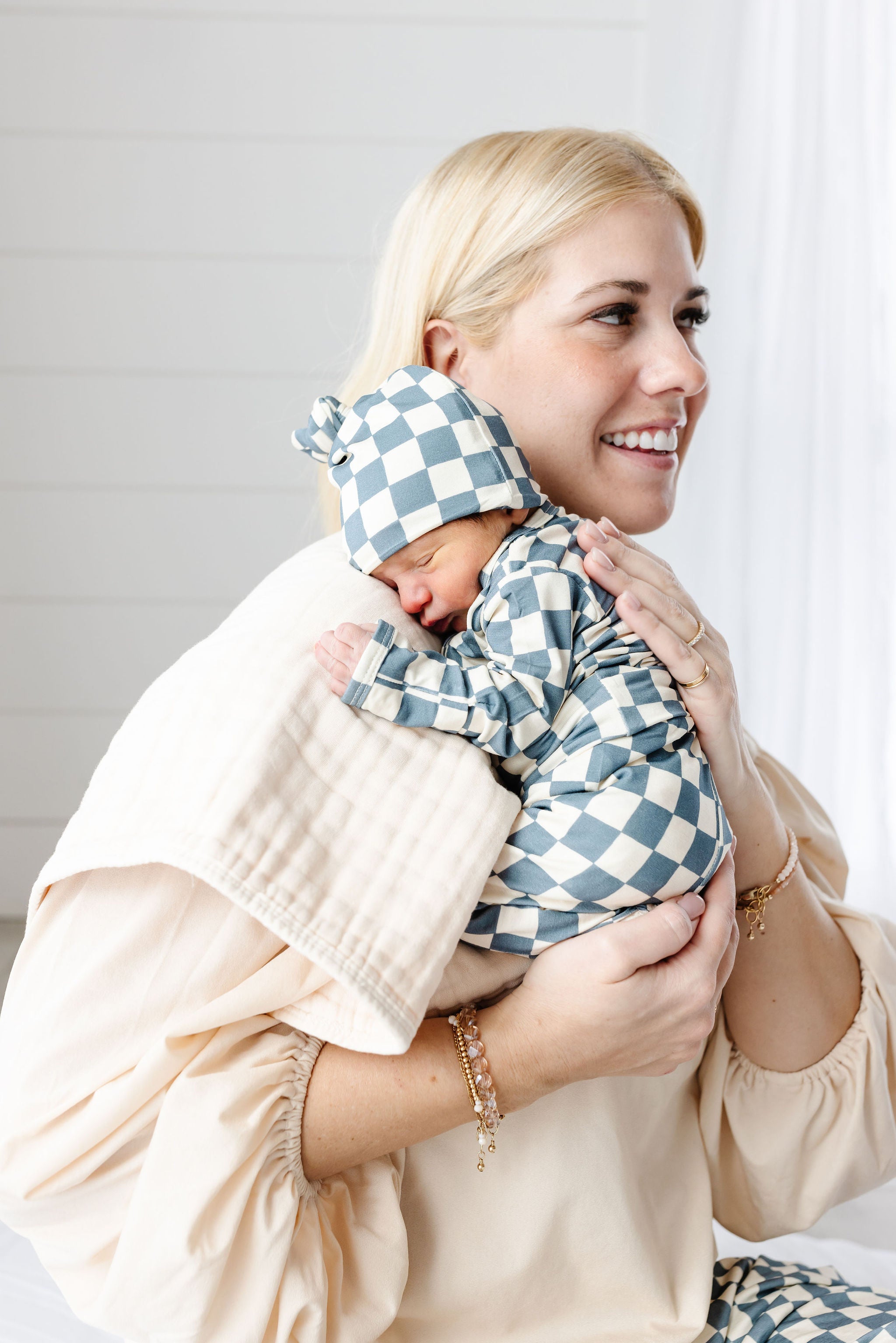 Cloud Muslin Gift Bundle: Miles