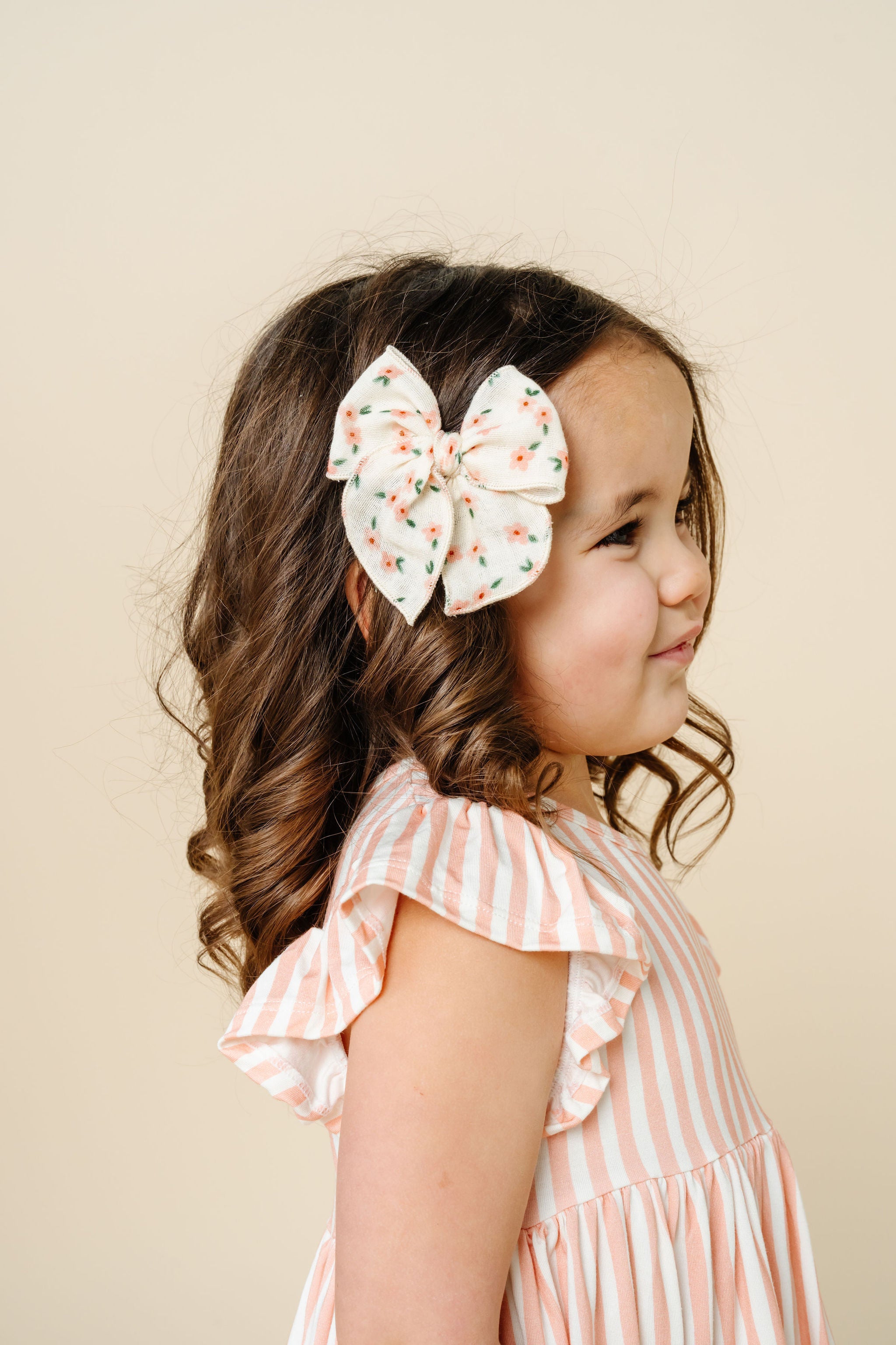Cloud Muslin™ Heirloom Bow - Lottie Clip