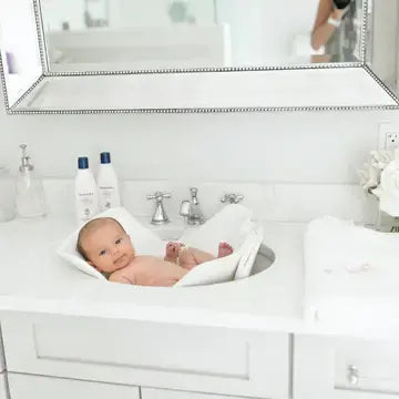 Noodle & Boo - Newborn Gift Set