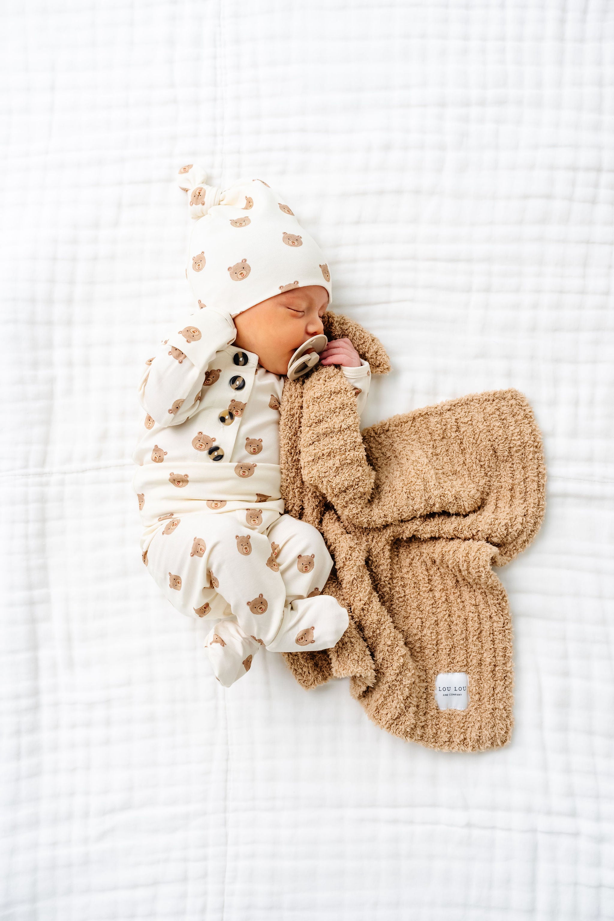 teddy top and bottom newborn size newborn boy with tan chenille