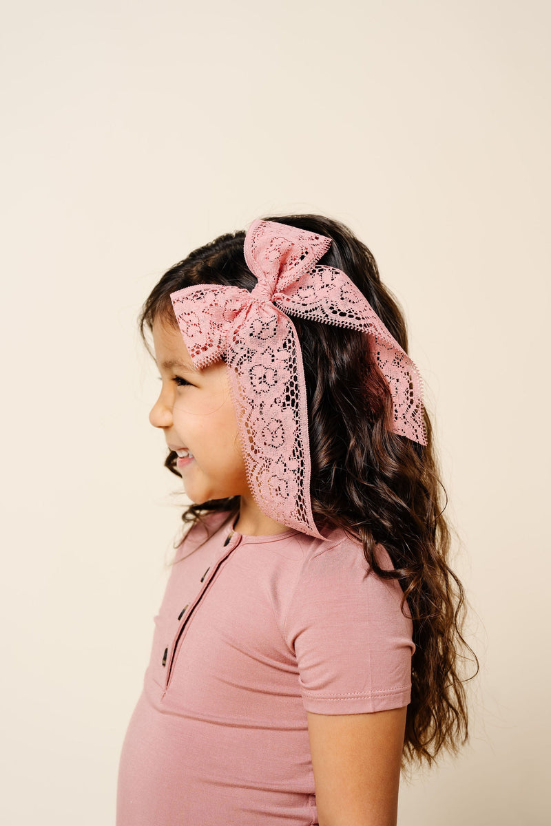 Lace Clips