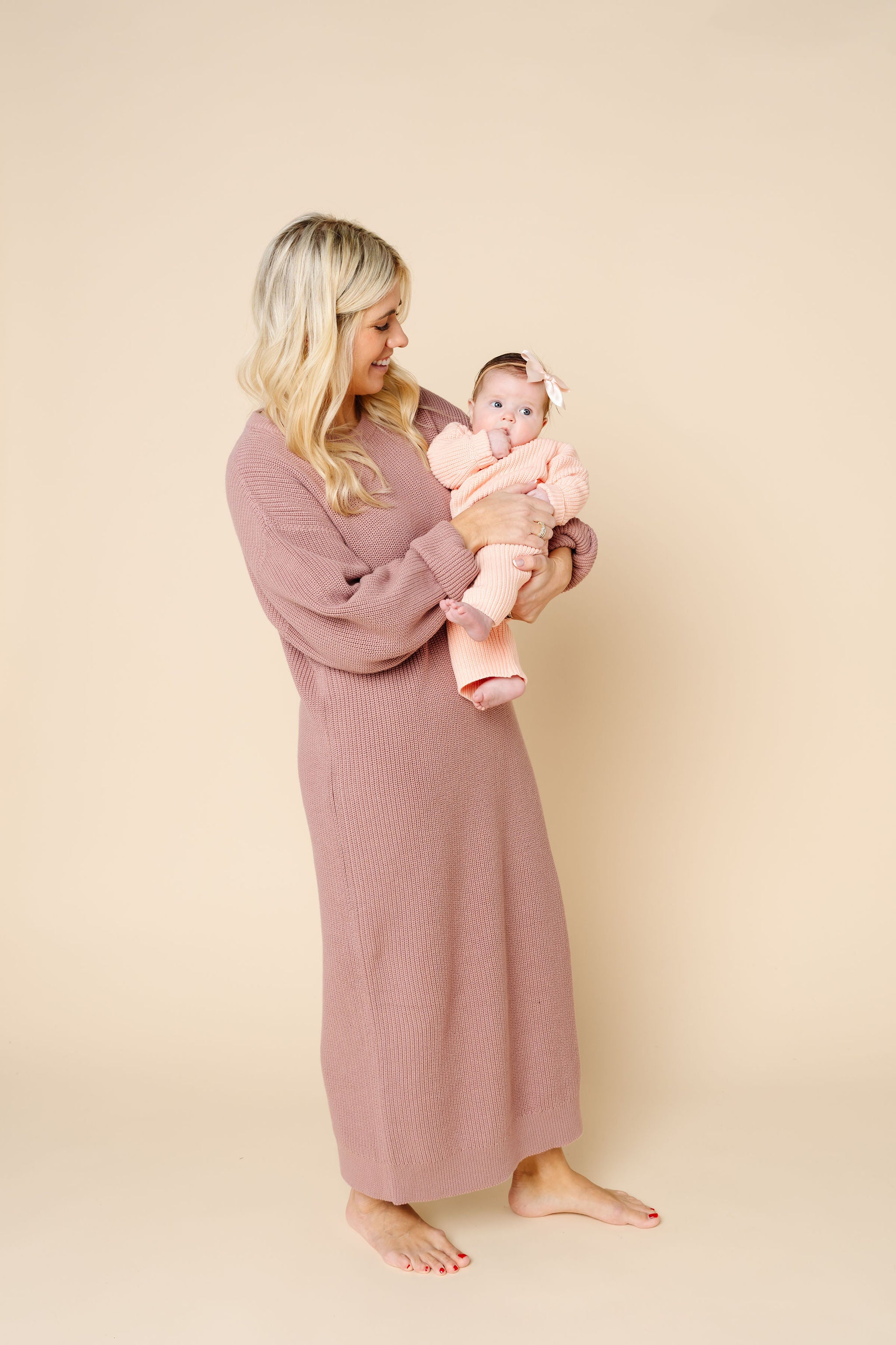 Knit Women's Sweater Maxi Dress - Mauve