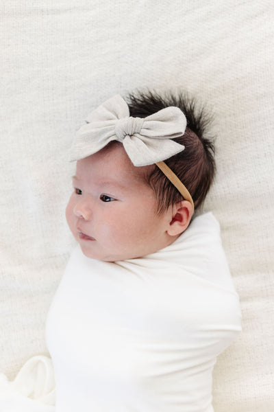 Classic Bow - Oatmeal Chambray