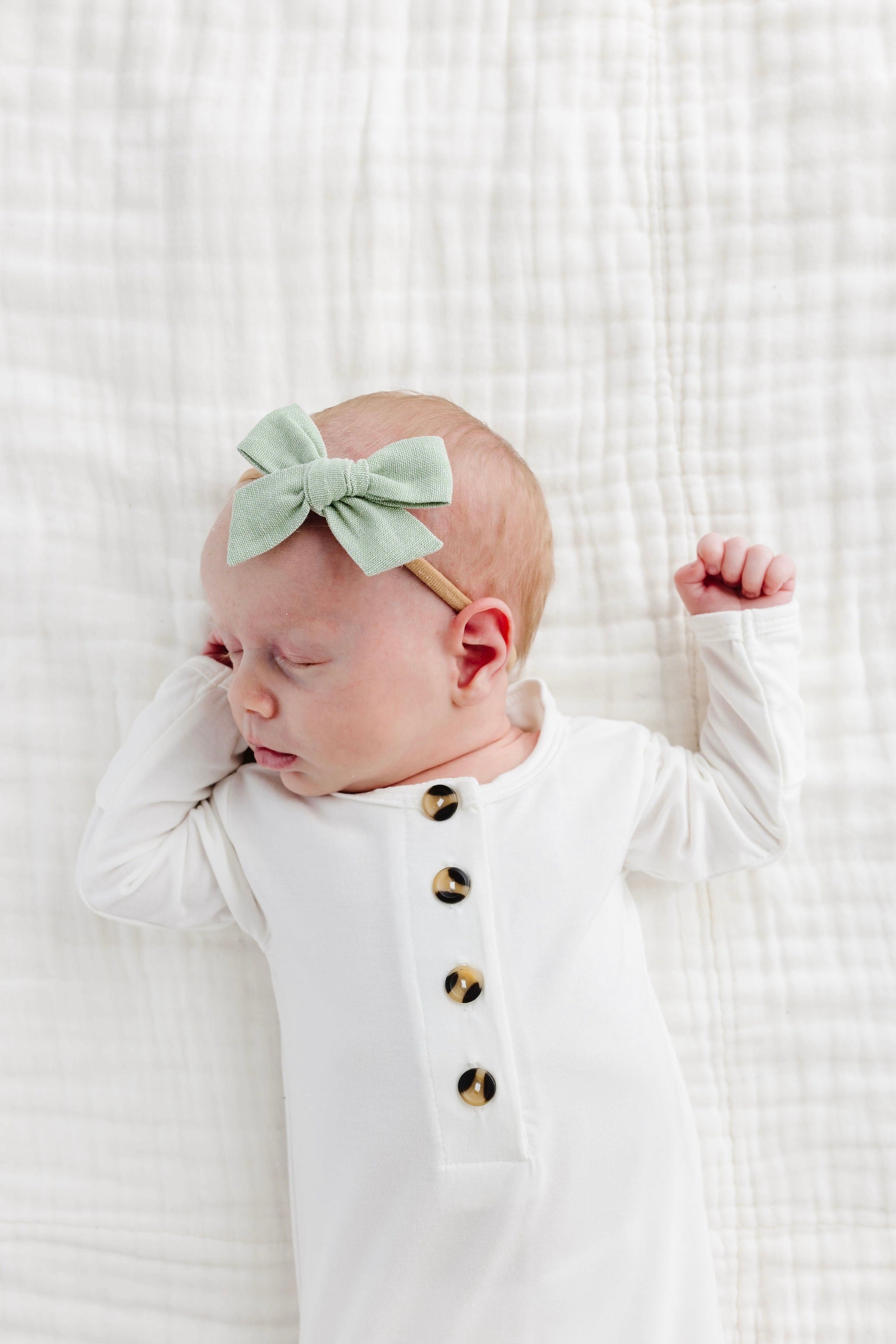 Classic Bow - Sage