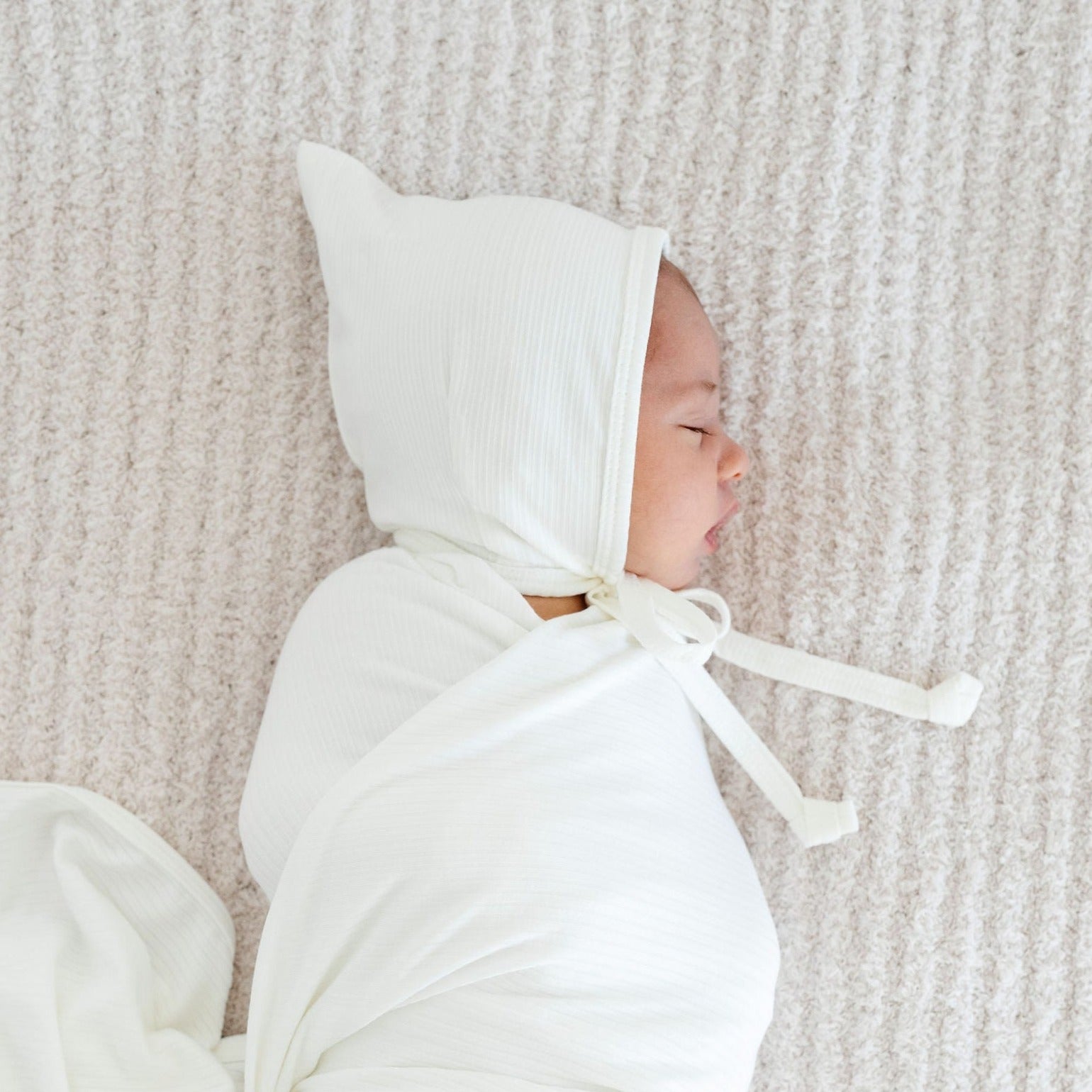 Wren Ribbed Pixie Bonnet