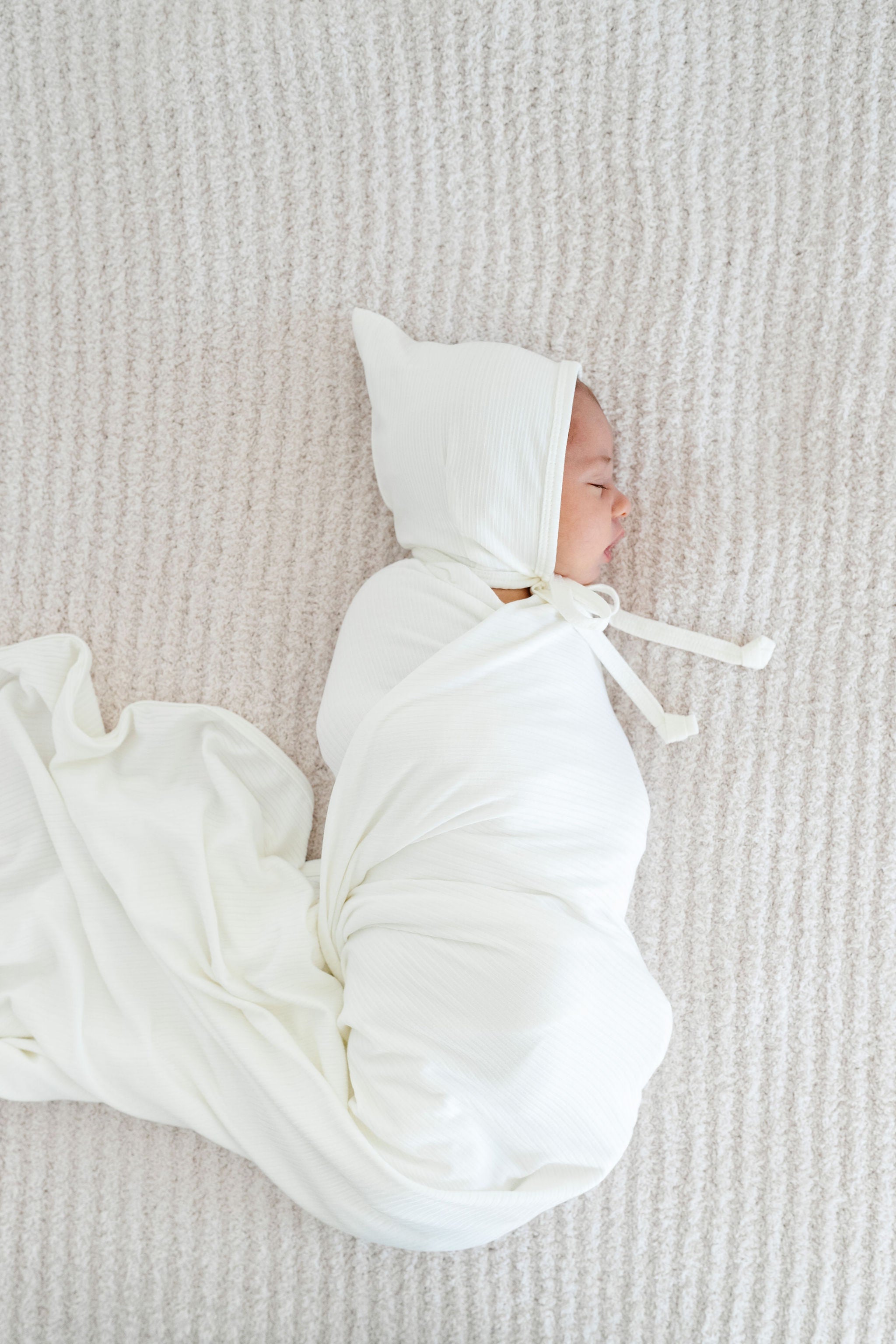 Wren Ribbed Swaddle Blanket