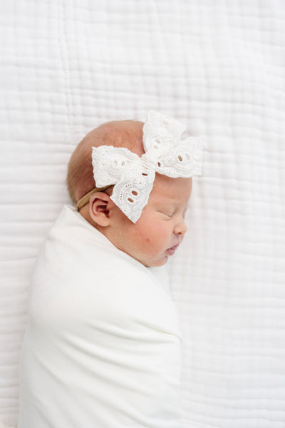Lace Bow - White Daisy Eyelet Headband