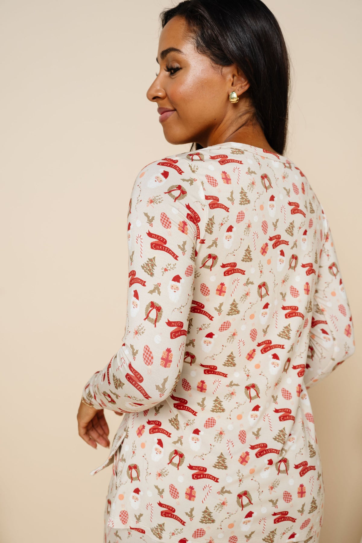 Mistletoe Women's Long Sleeve Shirt