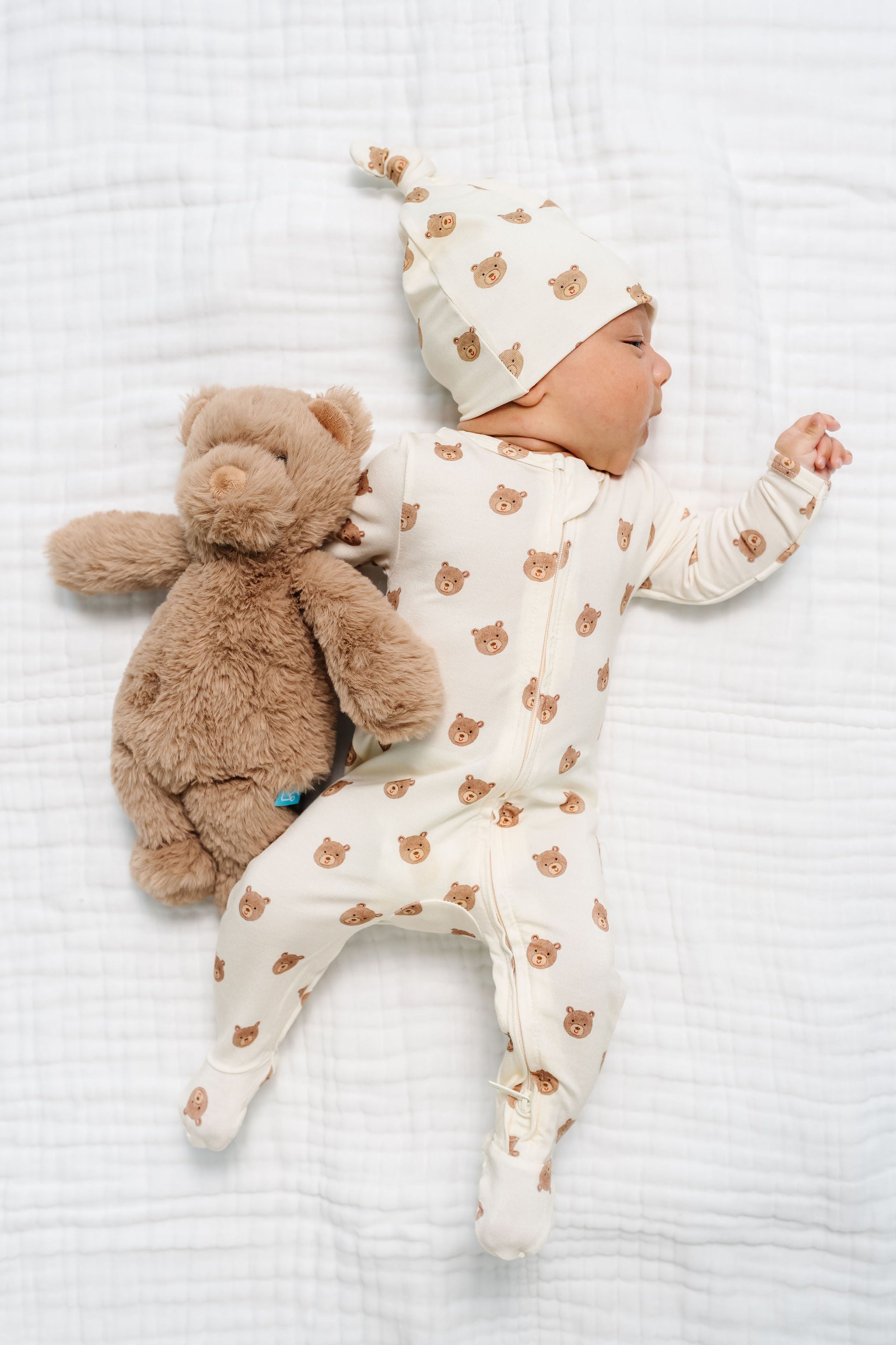 Newborn Gift Bundle: Teddy