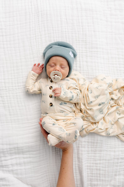 Parks Newborn Hat Bundle (Top + Bottom)