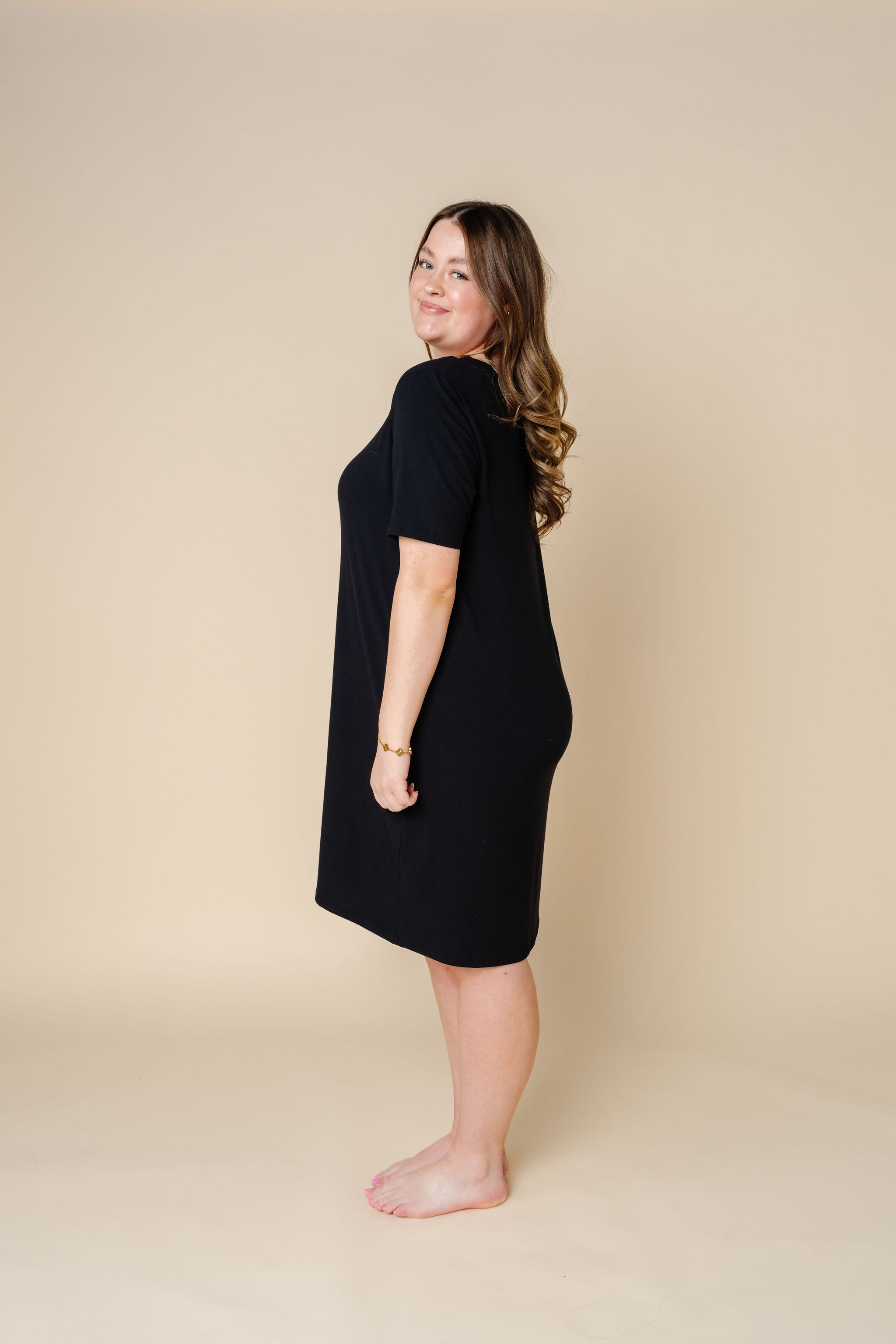 Women's Knee-Length Dress - Saylor