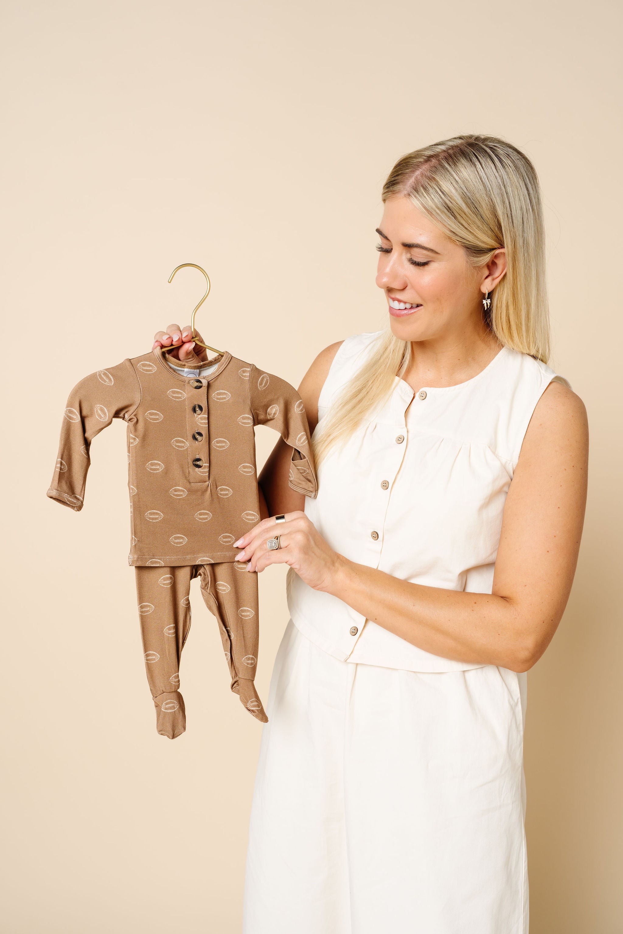 Brady Shortie Set