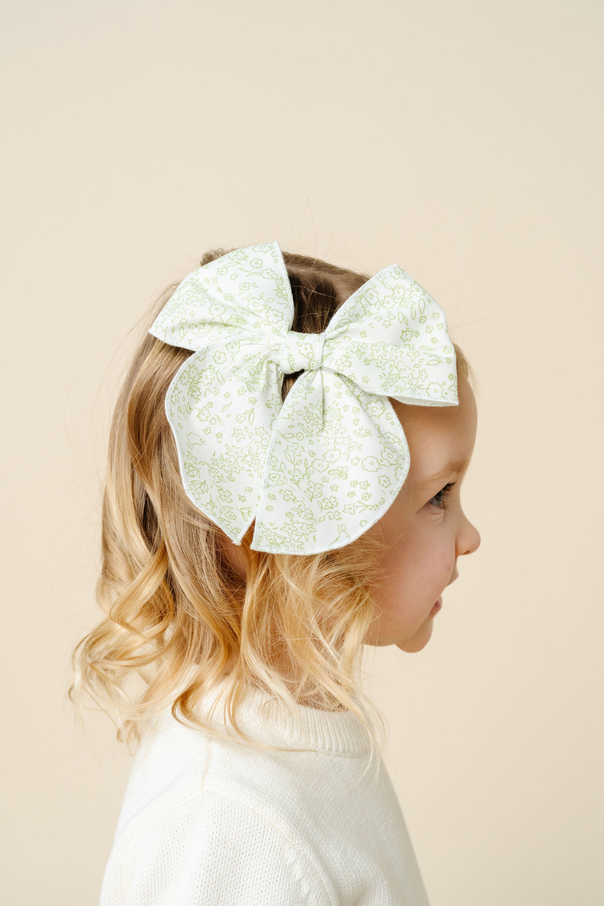 Heirloom Bow - Bunny Garden Clip