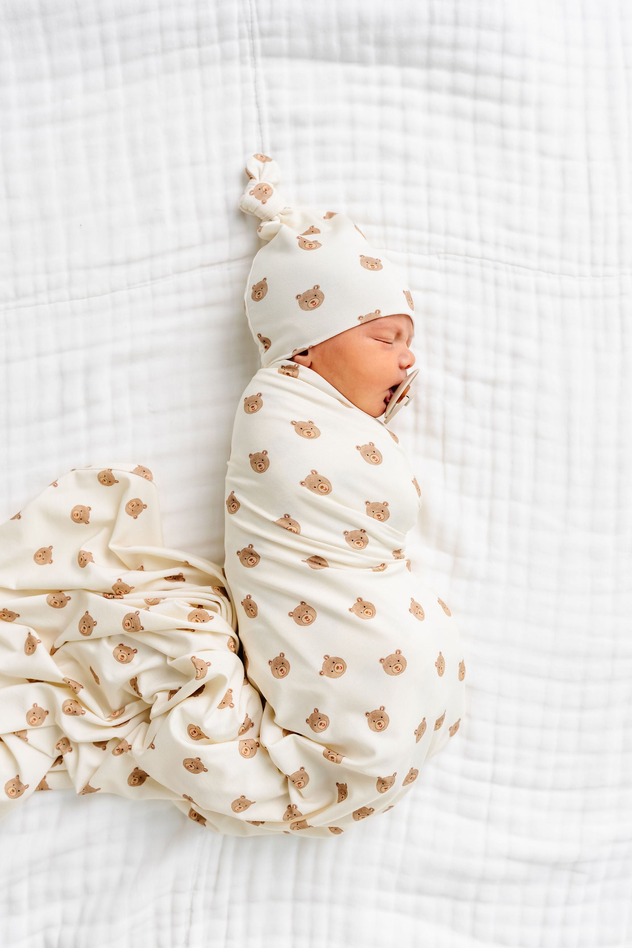 Newborn Gift Bundle: Teddy