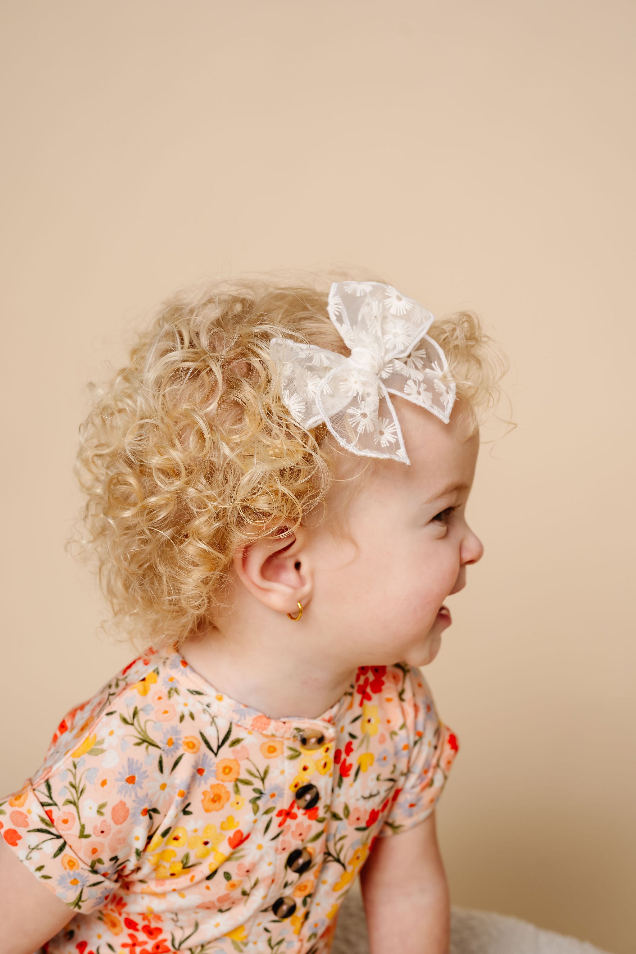 Heirloom Bow - Daisy Lace Clip