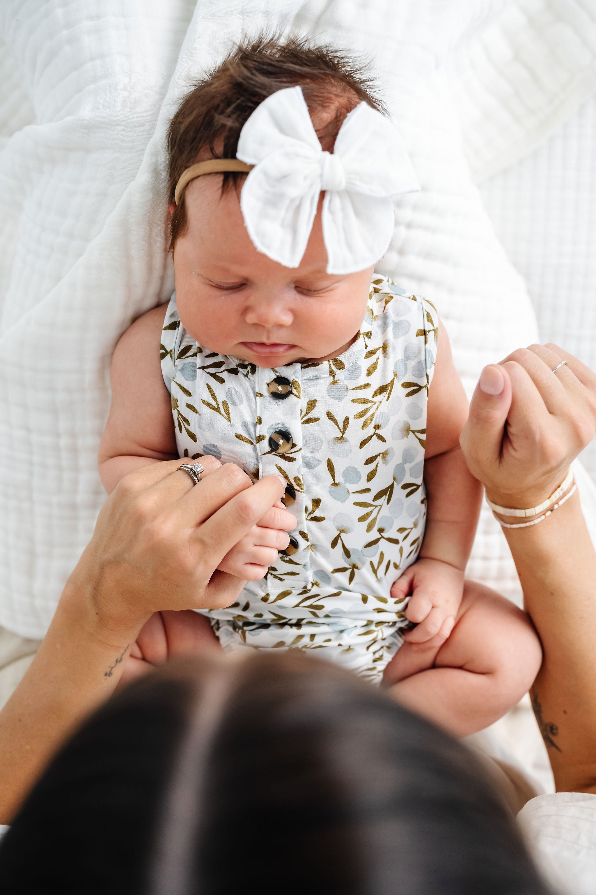 Cloud Muslin™ Heirloom Bow - White