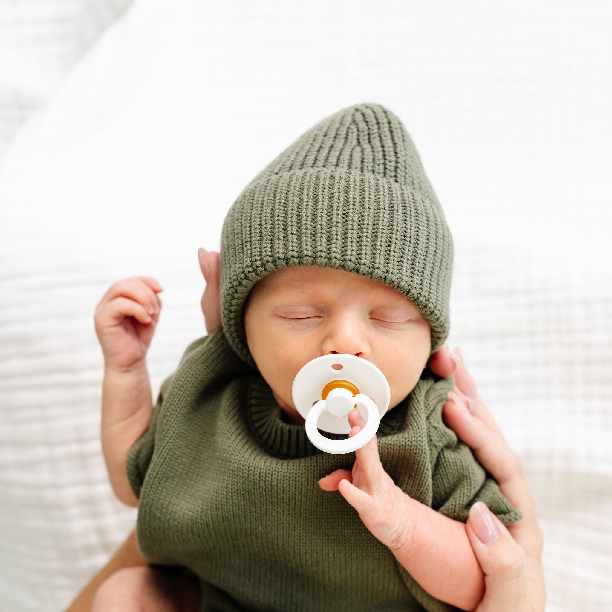 Knit Beanie - Olive