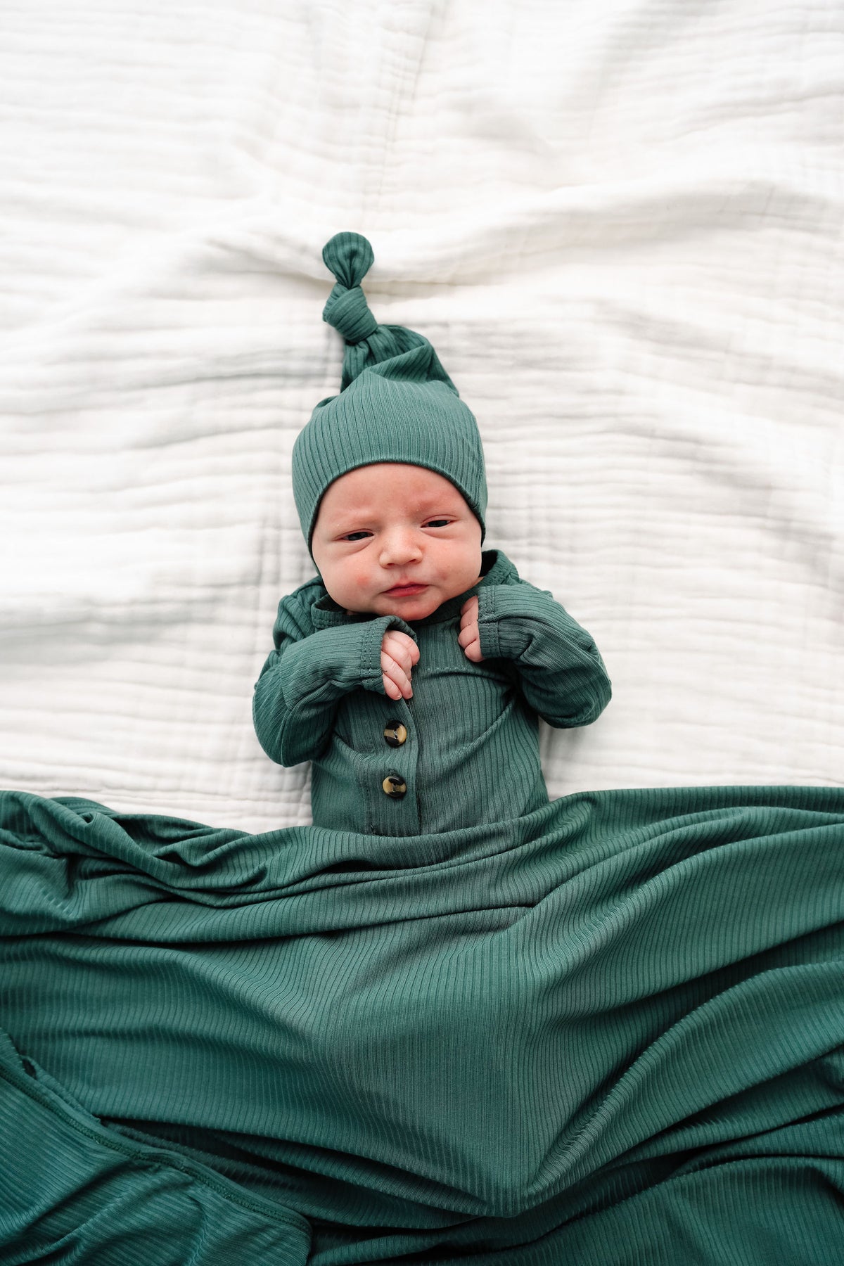 Pierce Ribbed Newborn Hat Bundle + Knotted Gown