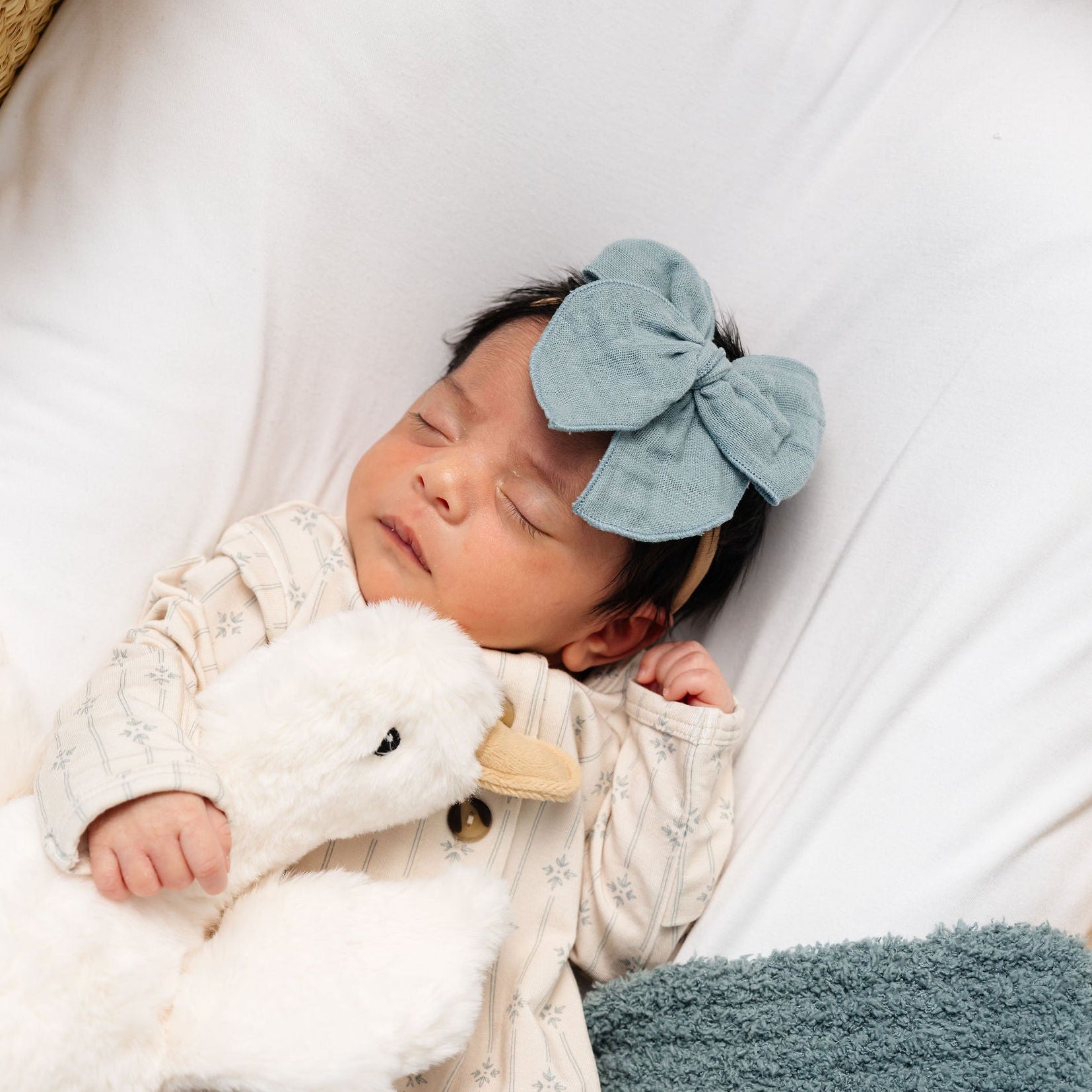 Cloud Muslin™ Heirloom Bow - Steel Headband