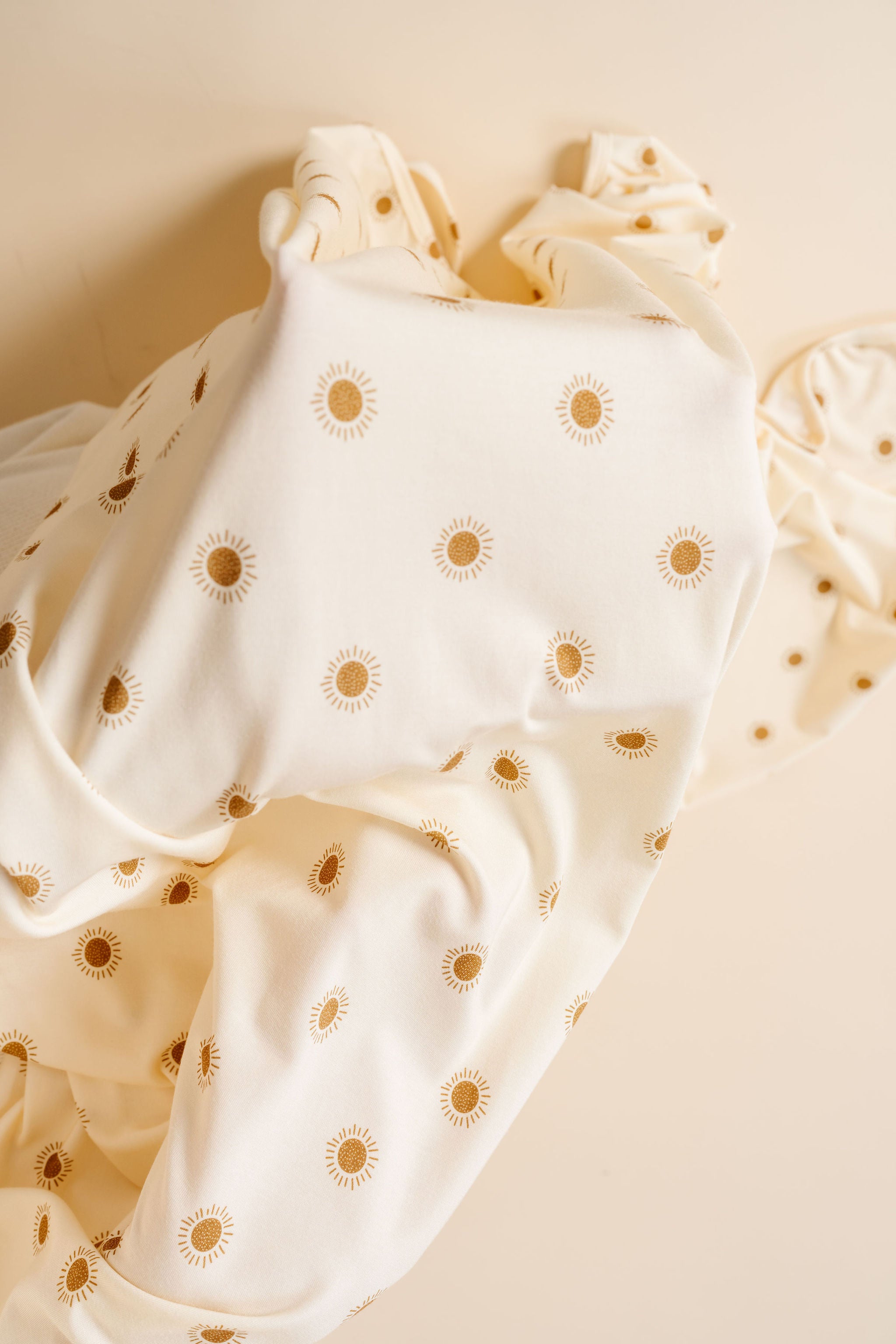 Frankie Newborn Hat Bundle (Top + Bottom)