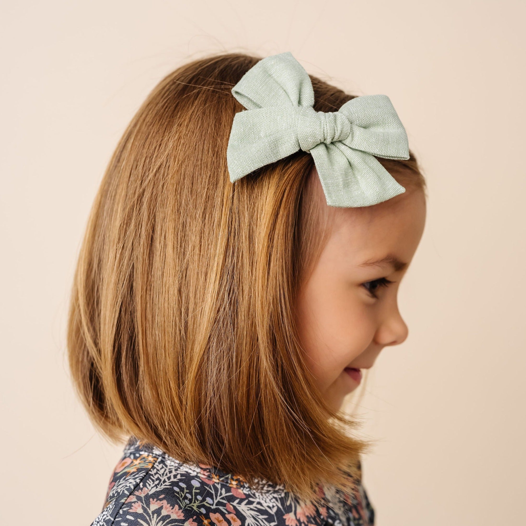 Classic Bow - Sage