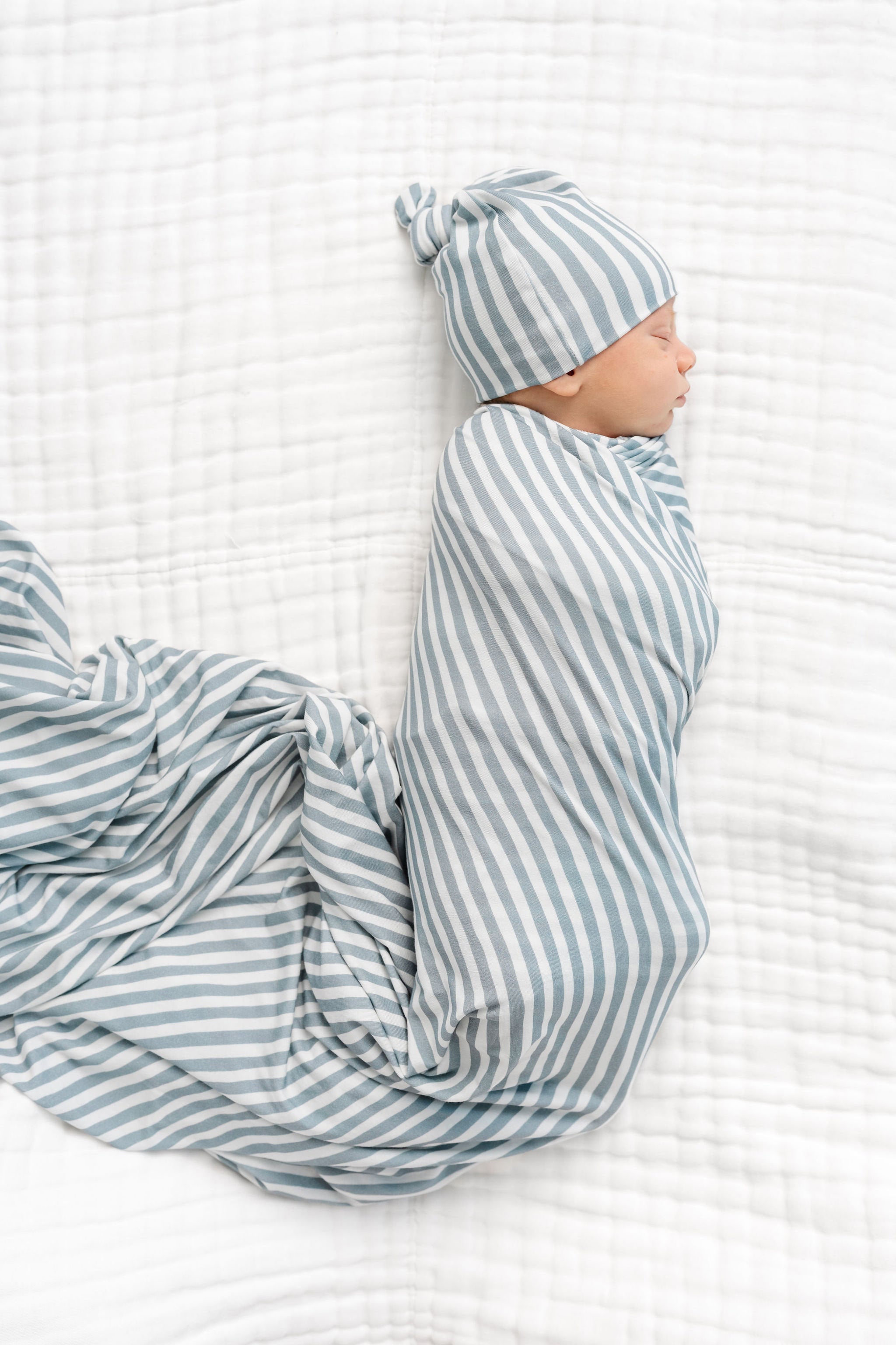 Tatum Newborn Hat Bundle (Top + Bottom)