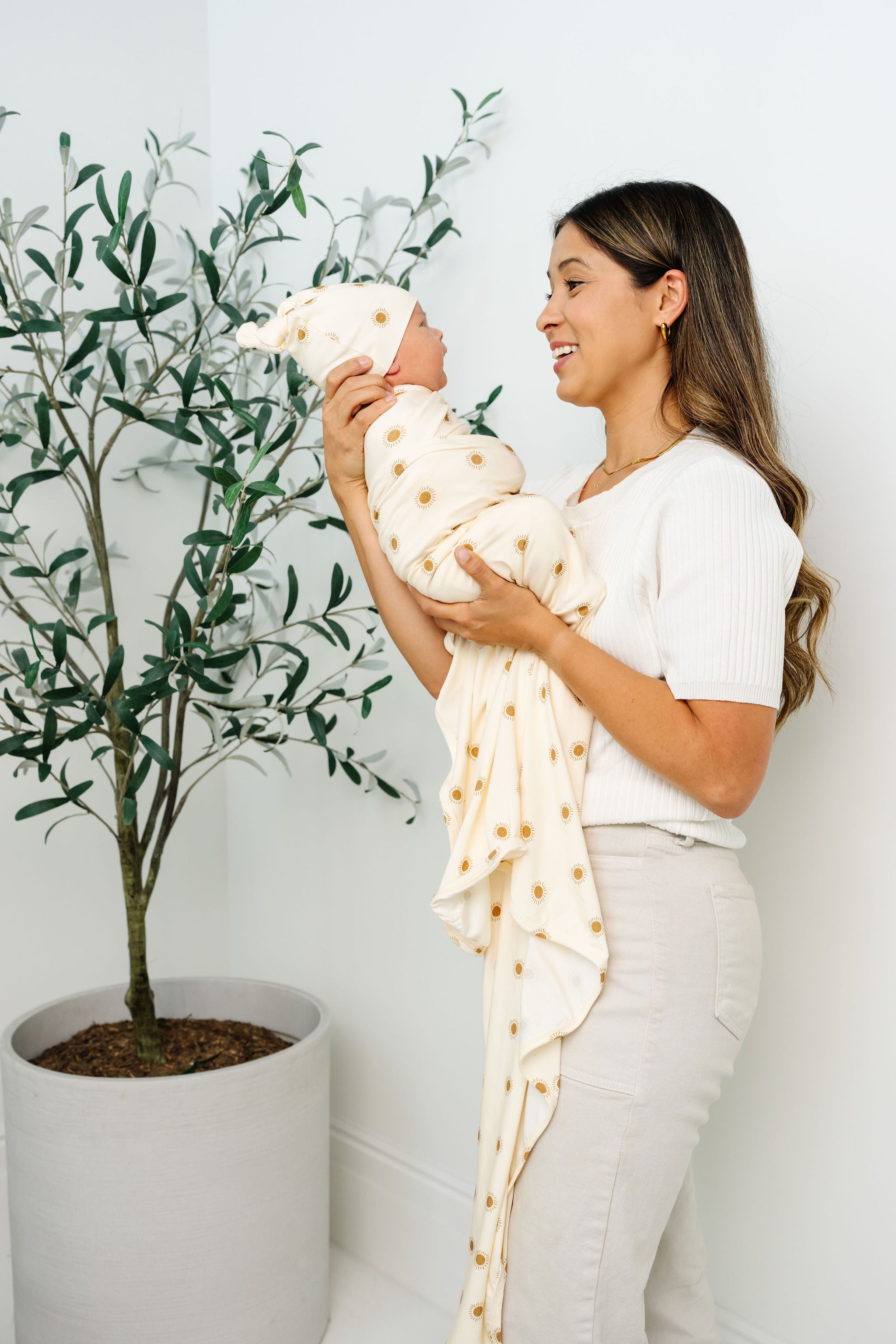 Frankie Newborn Hat Bundle (Top + Bottom)