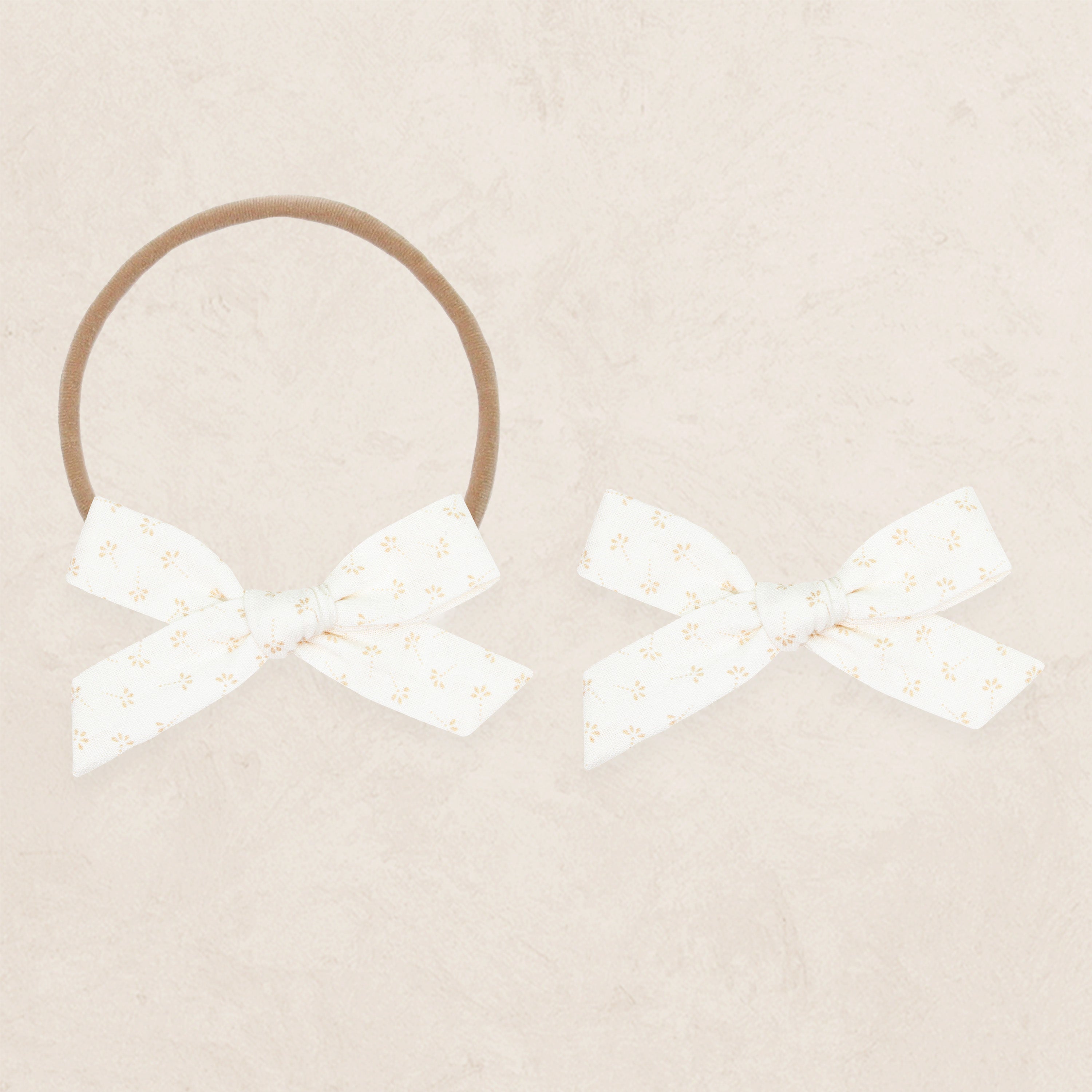Classic Bow - Dainty Cream Flower Petite