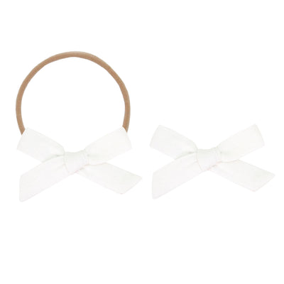 Classic Bow - White Petite