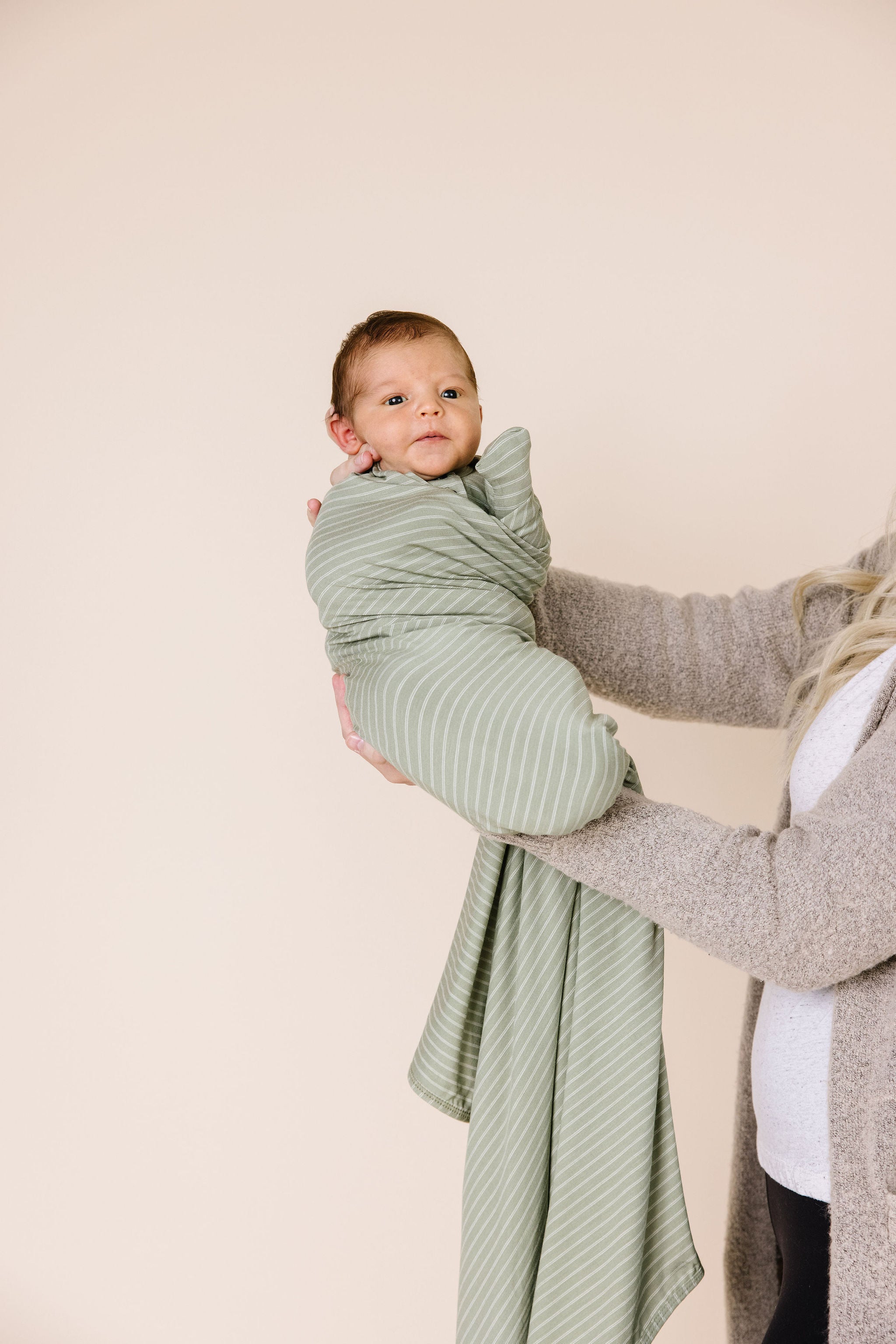 Carson Newborn Hat Bundle (Gown)