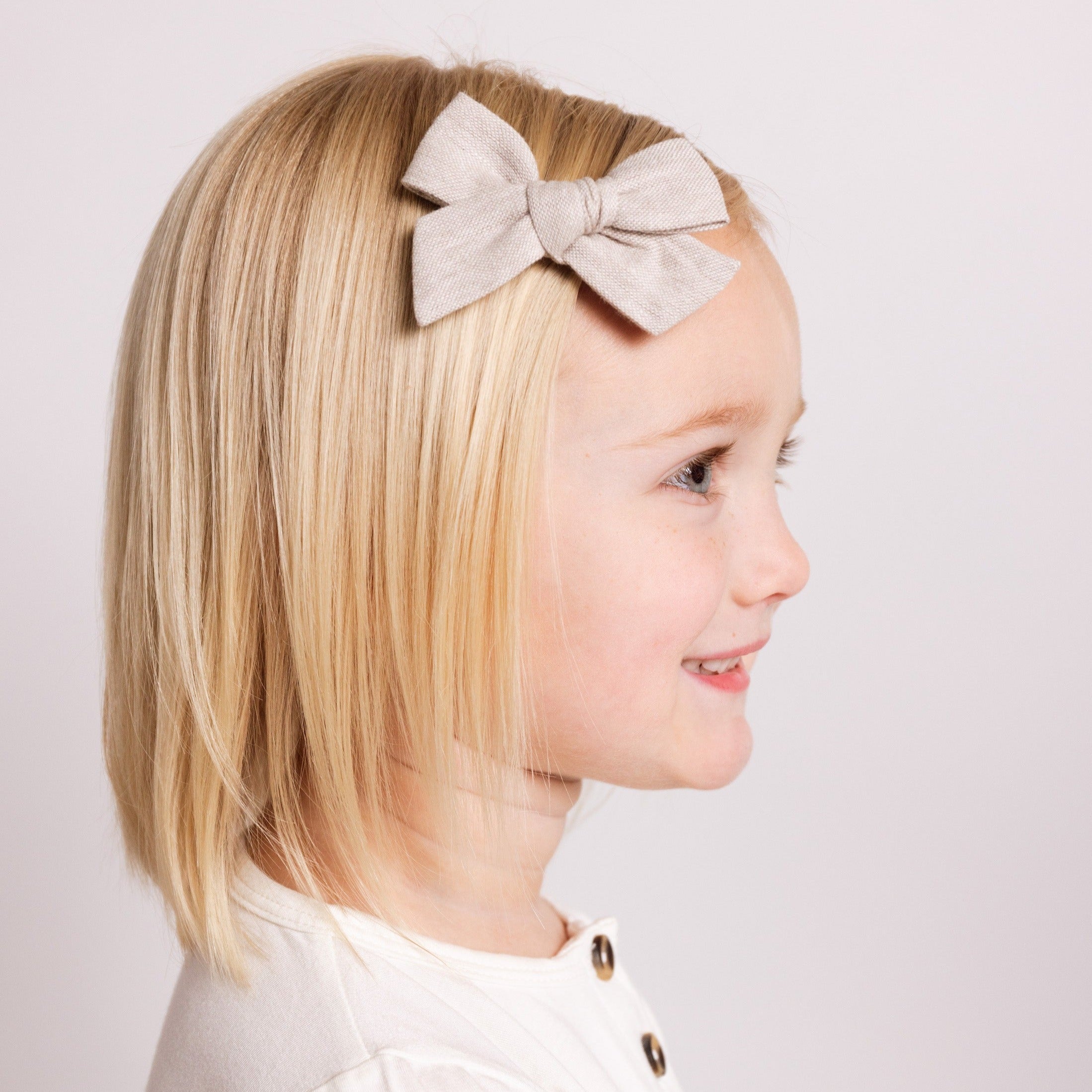 Classic Bow - Oatmeal Chambray